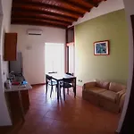 Residenza Marconi's Nest * Сикульяна